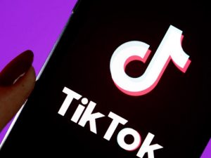 Why You’re Not Going Viral on TikTok (The Truth)